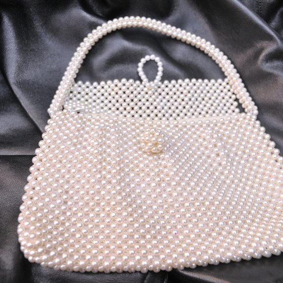 Vintage Pearl  Flap Evening Bag w/ Pearl Clasp - Picture 4 of 8